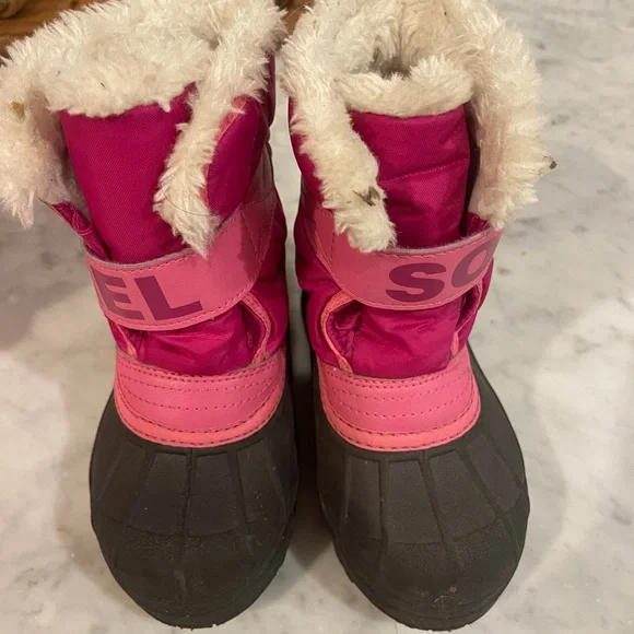 Toddler girl Sorel Boots - Picture 2 of 2